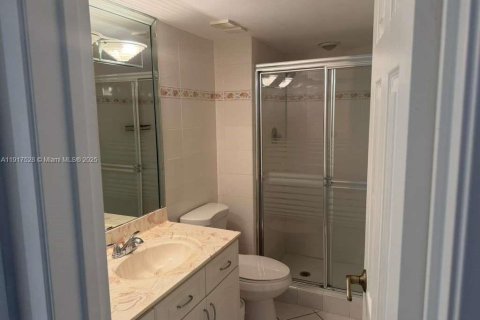 Снять в аренду кондоминиум в Майами-Бич, Флорида 2 спальни, 127.09м2, № 1972289 - фото 7