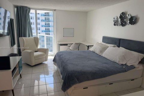 Снять в аренду кондоминиум в Майами-Бич, Флорида 2 спальни, 127.09м2, № 1972289 - фото 14