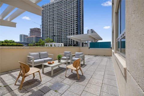 Copropriété à louer à Miami, Floride: 2 chambres, 110.55 m2 № 2018322 - photo 7