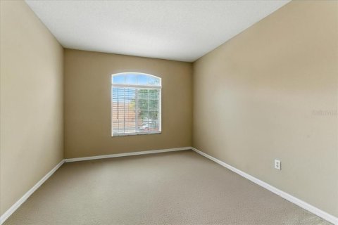 Villa ou maison à louer à Orlando, Floride: 5 chambres, 207.36 m2 № 1906889 - photo 14