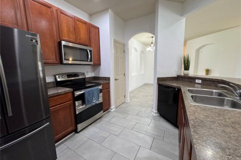 Condo in Kissimmee, Florida, 3 bedrooms  № 1857848 - photo 10