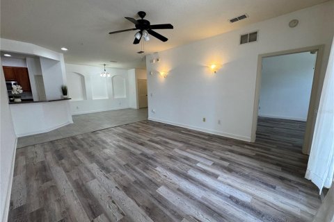 Condo in Kissimmee, Florida, 3 bedrooms  № 1857848 - photo 6