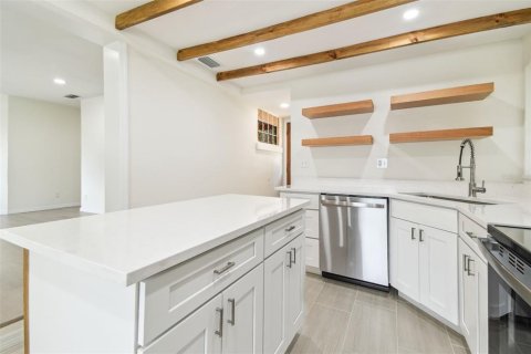 Casa en venta en Tampa, Florida, 3 dormitorios, 102.56 m2 № 1835740 - foto 12