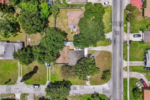 Casa en venta en Tampa, Florida, 3 dormitorios, 102.56 m2 № 1835740 - foto 30