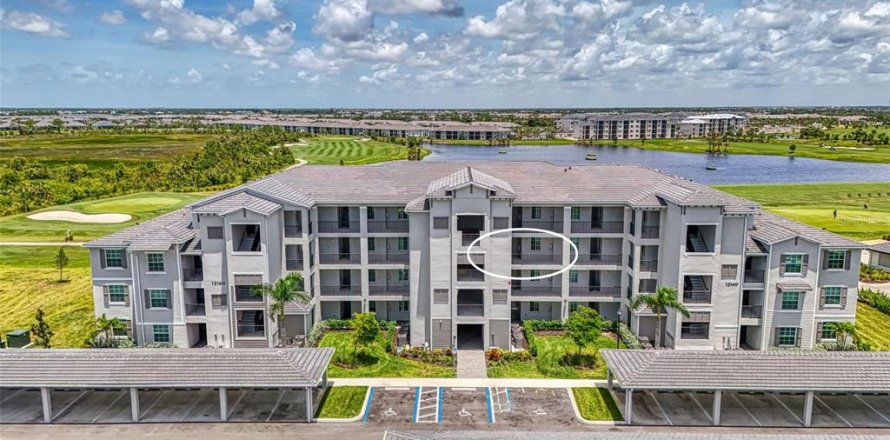 Condo in Venice, Florida, 2 bedrooms in WELLEN PARK № 1821482