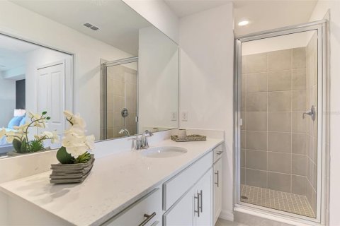 Condo in Venice, Florida, 2 bedrooms in WELLEN PARK  № 1821482 - photo 24