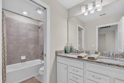 Touwnhouse à vendre à Davenport, Floride: 5 chambres, 213.02 m2 № 2383703 - photo 15