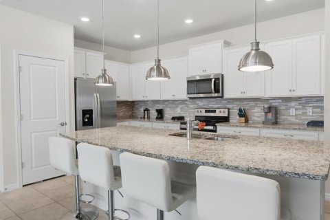 Touwnhouse à vendre à Davenport, Floride: 5 chambres, 213.02 m2 № 2383703 - photo 30