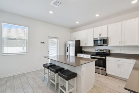 Adosado en venta en Winter Garden, Florida, 3 dormitorios, 151.99 m2 № 2225362 - foto 12