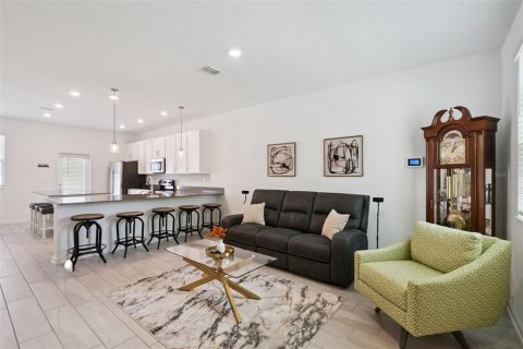Adosado en venta en Winter Garden, Florida, 3 dormitorios, 151.99 m2 № 2225362 - foto 7