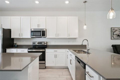 Adosado en venta en Winter Garden, Florida, 3 dormitorios, 151.99 m2 № 2225362 - foto 14