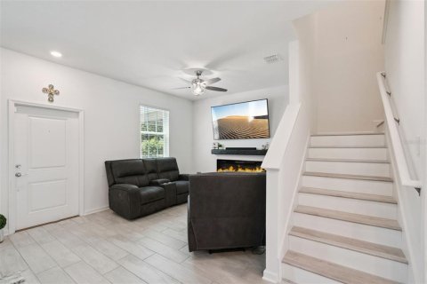 Adosado en venta en Winter Garden, Florida, 3 dormitorios, 151.99 m2 № 2225362 - foto 4