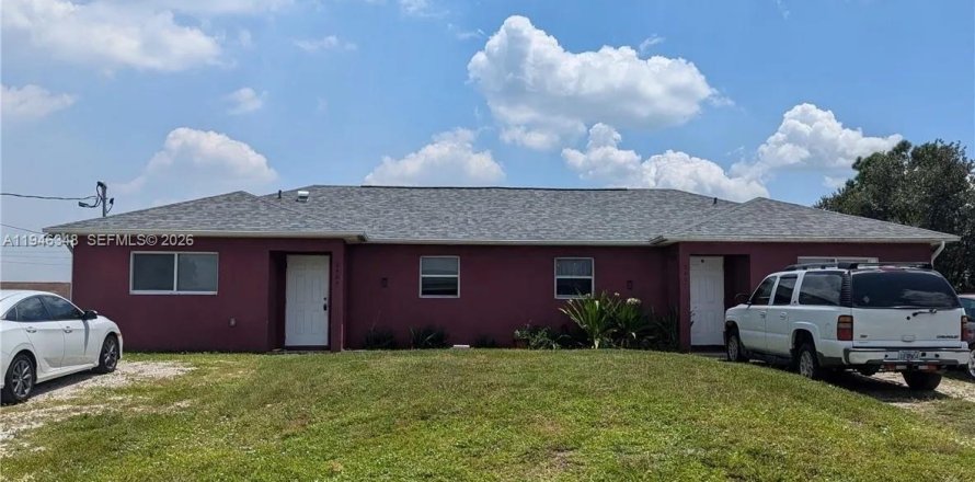 Коммерческая недвижимость в Лихай-Эйкерс, Флорида 184.69м2 № 2002612