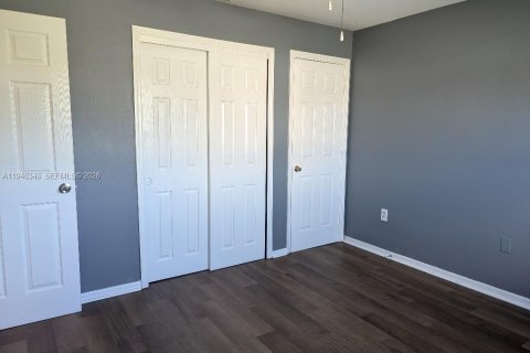 Купить коммерческую недвижимость в Лихай-Эйкерс, Флорида 184.69м2, № 2002612 - фото 21