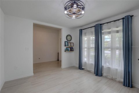 Купить виллу или дом в Уимаума, Флорида 11 комнат, 210.89м2, № 1900881 - фото 7