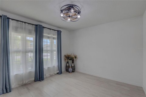 Купить виллу или дом в Уимаума, Флорида 11 комнат, 210.89м2, № 1900881 - фото 9