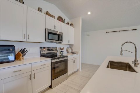 Купить виллу или дом в Уимаума, Флорида 11 комнат, 210.89м2, № 1900881 - фото 13