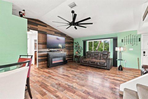 Villa ou maison à vendre à Punta Gorda, Floride: 3 chambres, 130.81 m2 № 2353373 - photo 19