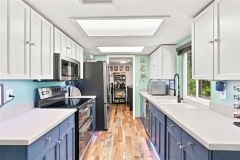 Villa ou maison à vendre à Punta Gorda, Floride: 3 chambres, 130.81 m2 № 2353373 - photo 8