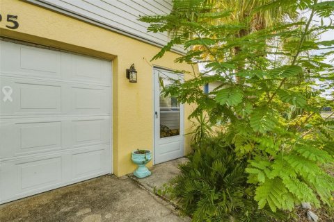 Villa ou maison à vendre à Punta Gorda, Floride: 3 chambres, 130.81 m2 № 2353373 - photo 15