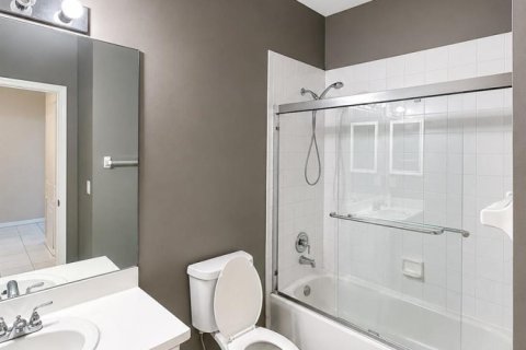 Villa ou maison à vendre à Sunrise, Floride: 2 chambres, 122.63 m2 № 2289008 - photo 5