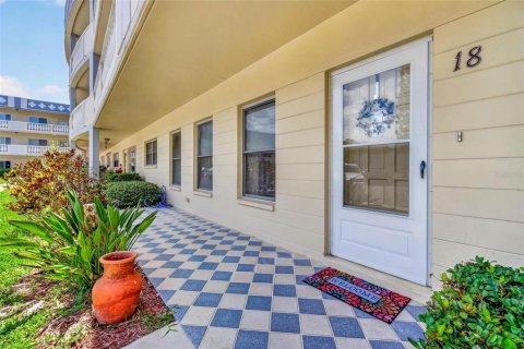 Condo à Clearwater, Floride, 3 chambres  № 2151370