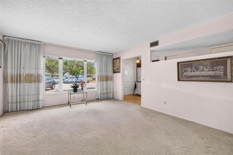 Copropriété à vendre à Clearwater, Floride: 3 chambres, 204.38 m2 № 2151370 - photo 9