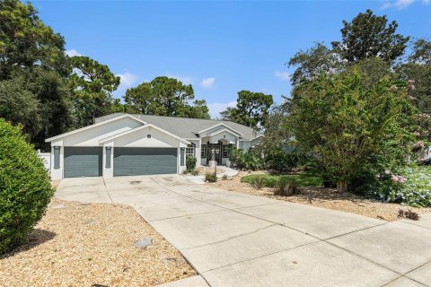 Casa en venta en Spring Hill, Florida, 3 dormitorios, 193.24 m2 № 1904005 - foto 3