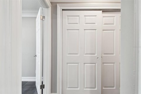 Apartamento en alquiler en Belleair Bluffs, Florida, 1 dormitorio, 69.68 m2 № 1679372 - foto 17