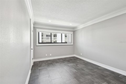 Apartamento en alquiler en Belleair Bluffs, Florida, 1 dormitorio, 69.68 m2 № 1679372 - foto 19