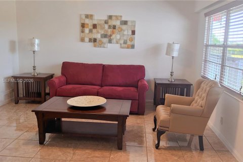 Copropriété à louer à Boca Raton, Floride: 1 chambre, 66.89 m2 № 2154264 - photo 4