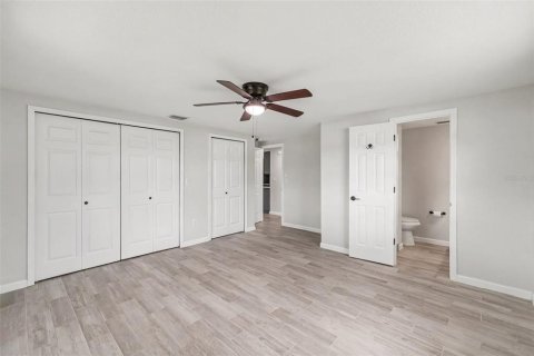 House in Venice, Florida 2 bedrooms, 111.76 sq.m. № 2350186 - photo 27