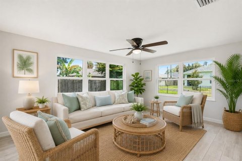 House in Venice, Florida 2 bedrooms, 111.76 sq.m. № 2350186 - photo 20