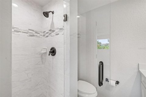 House in Venice, Florida 2 bedrooms, 111.76 sq.m. № 2350186 - photo 30