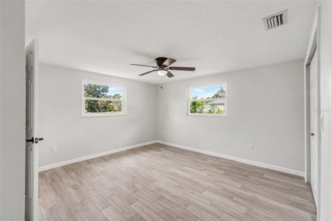House in Venice, Florida 2 bedrooms, 111.76 sq.m. № 2350186 - photo 26