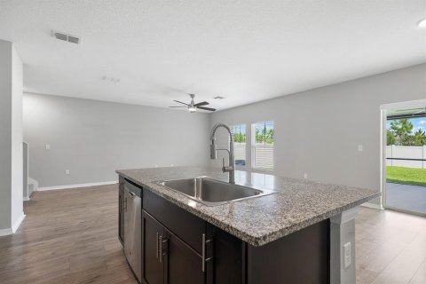 Villa ou maison à louer à Riverview, Floride: 4 chambres, 192.59 m2 № 1793066 - photo 11
