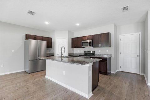 Villa ou maison à louer à Riverview, Floride: 4 chambres, 192.59 m2 № 1793066 - photo 7