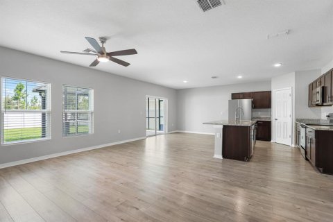 Villa ou maison à louer à Riverview, Floride: 4 chambres, 192.59 m2 № 1793066 - photo 4