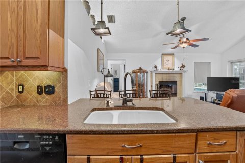 Casa en venta en Valrico, Florida, 4 dormitorios, 189.89 m2 № 2377464 - foto 7