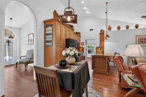 Casa en venta en Valrico, Florida, 4 dormitorios, 189.89 m2 № 2377464 - foto 16