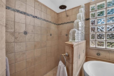 Casa en venta en Valrico, Florida, 4 dormitorios, 189.89 m2 № 2377464 - foto 25