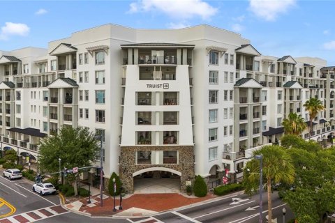Condo in Orlando, Florida, 1 bedroom  № 1755397 - photo 1
