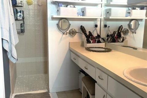 Casa en venta en Clearwater, Florida, 3 dormitorios, 123.93 m2 № 1885776 - foto 10