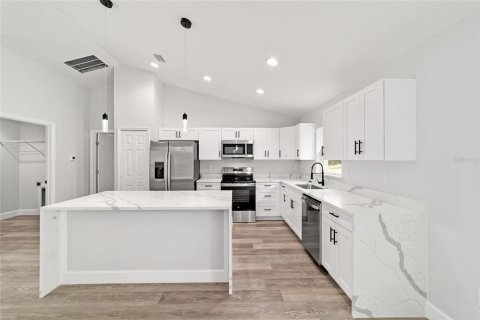 Villa ou maison à louer à Ocala, Floride: 3 chambres, 128.21 m2 № 1909122 - photo 22