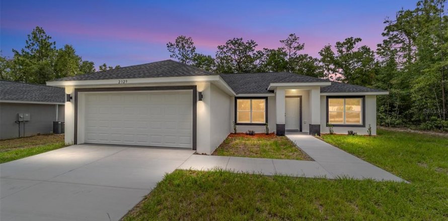 House in Ocala, Florida 3 bedrooms, 128.21 sq.m. № 1909122