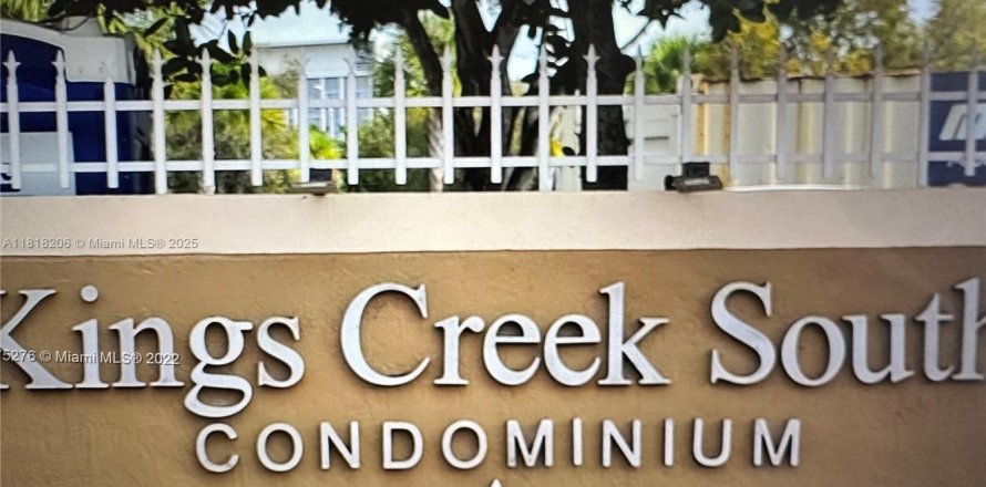 Condo in Miami, Florida, 1 bedroom № 1934695