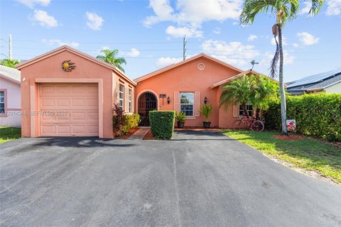 Villa ou maison à Homestead, Floride 4 chambres, 168.9 m2 № 2271057