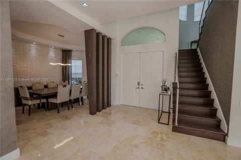 Casa en venta en Hollywood, Florida, 5 dormitorios, 400.87 m2 № 1890434 - foto 13