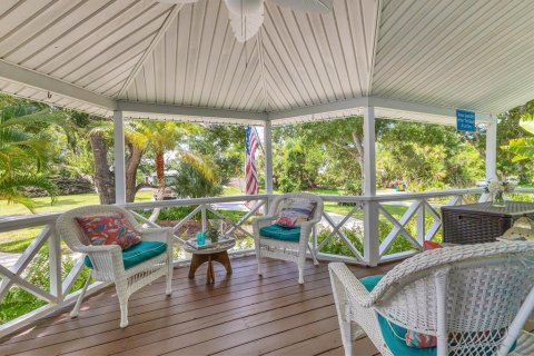 Casa en venta en Englewood, Florida, 5 dormitorios, 281.4 m2 № 1631475 - foto 7