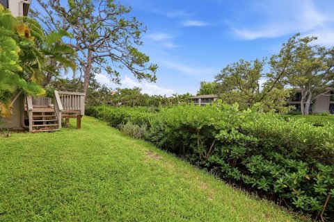 Condo in Sarasota, Florida, 3 bedrooms № 2398695 - photo 30